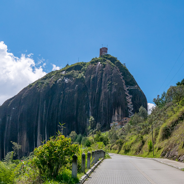 Hermosa cabaña en el Peñol