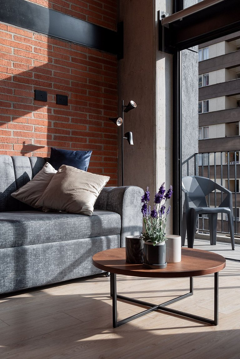 Minimalist Loft La Candelaria