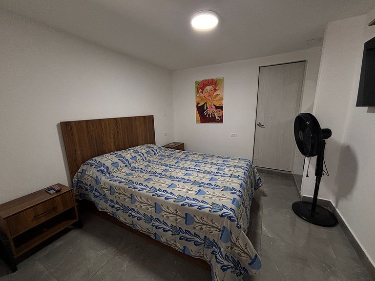 moderno departamento en Laureles