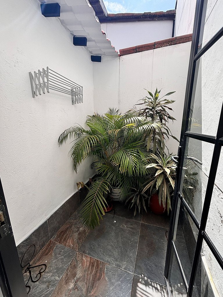 moderno departamento en Laureles