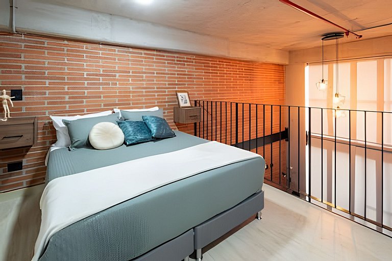 Minimalist Loft La Candelaria